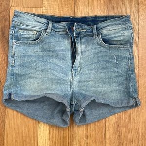 H&M, DIVIDED brand HIGH waisted denim shorts. Stretchy and SUPER comfy-not stiff